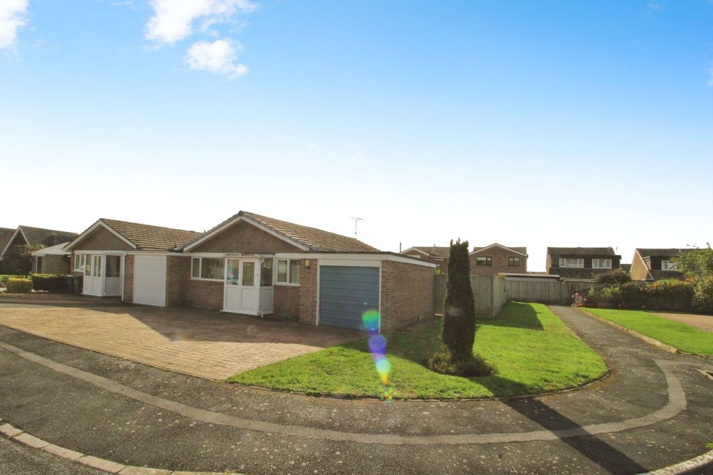 Property photo 2 of 13