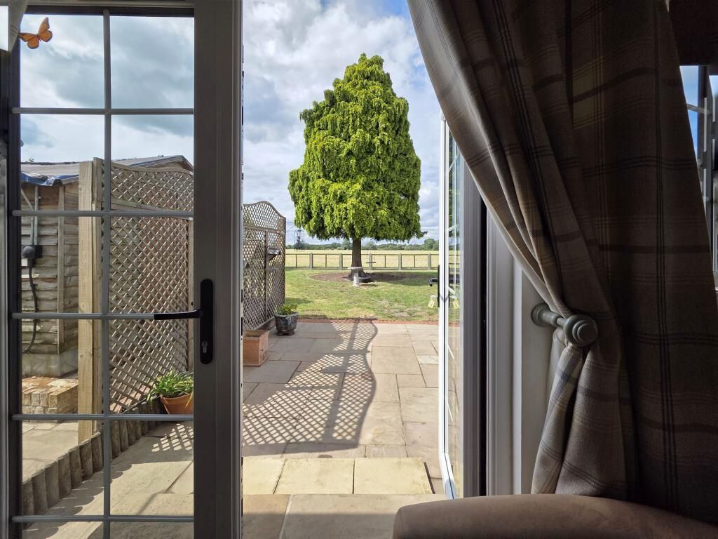 Property photo 3 of 7 8Decf988Fc0c524613F542588451A982.Jpeg