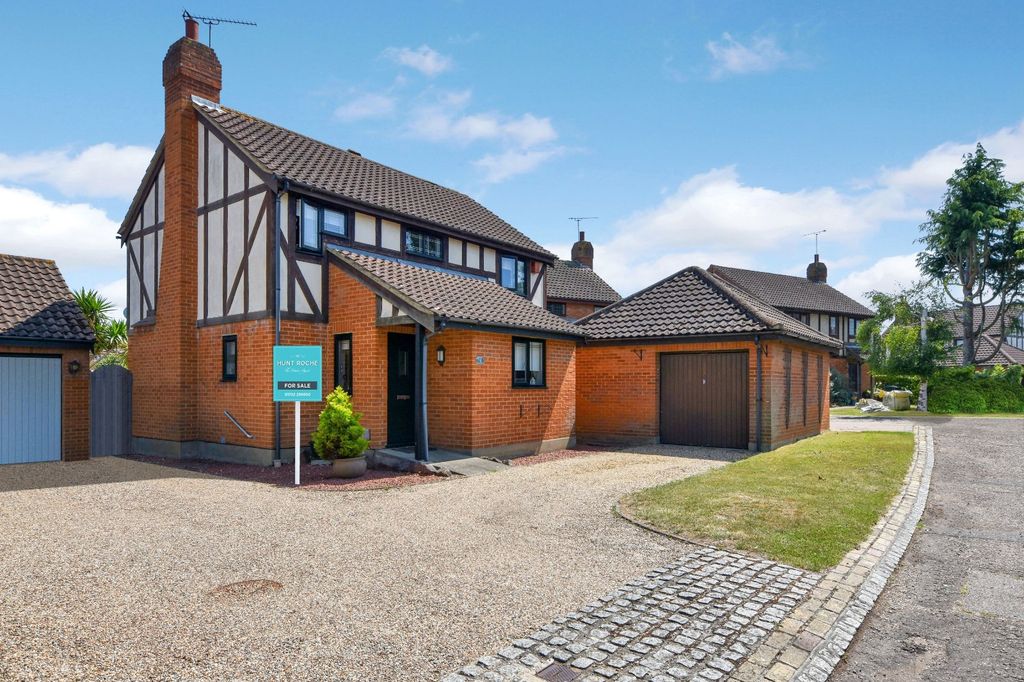 Property photo 2 of 34 Picture No. 09