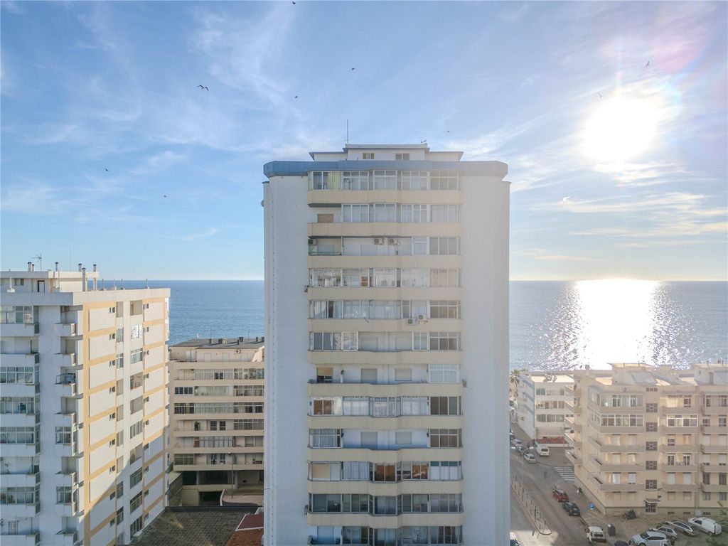 Property photo 3 of 15 Picture No. 01