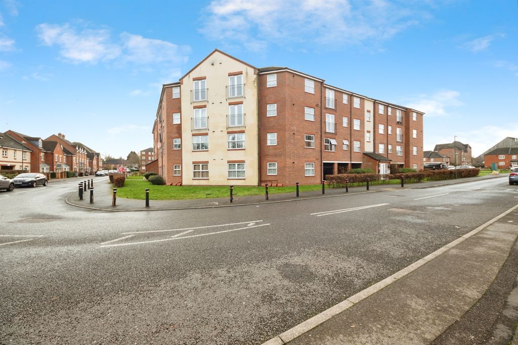 Property photo 1 of 13