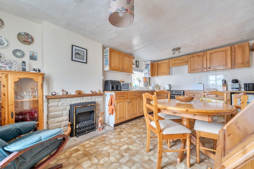 Property photo 2 of 15 2 - Picture No. 02