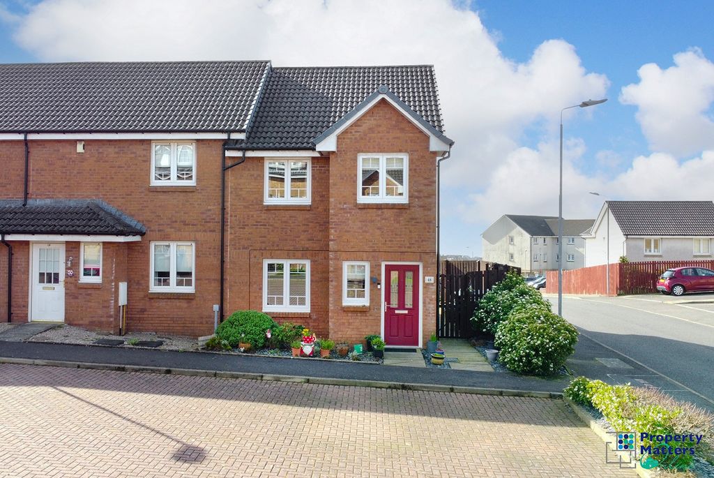 Property photo 1 of 18 3 Bedroom End Terrace Villa