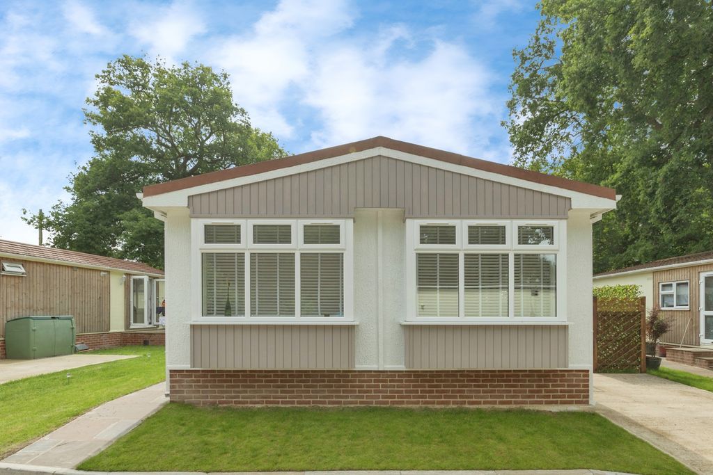 Property photo 1 of 16 Photo