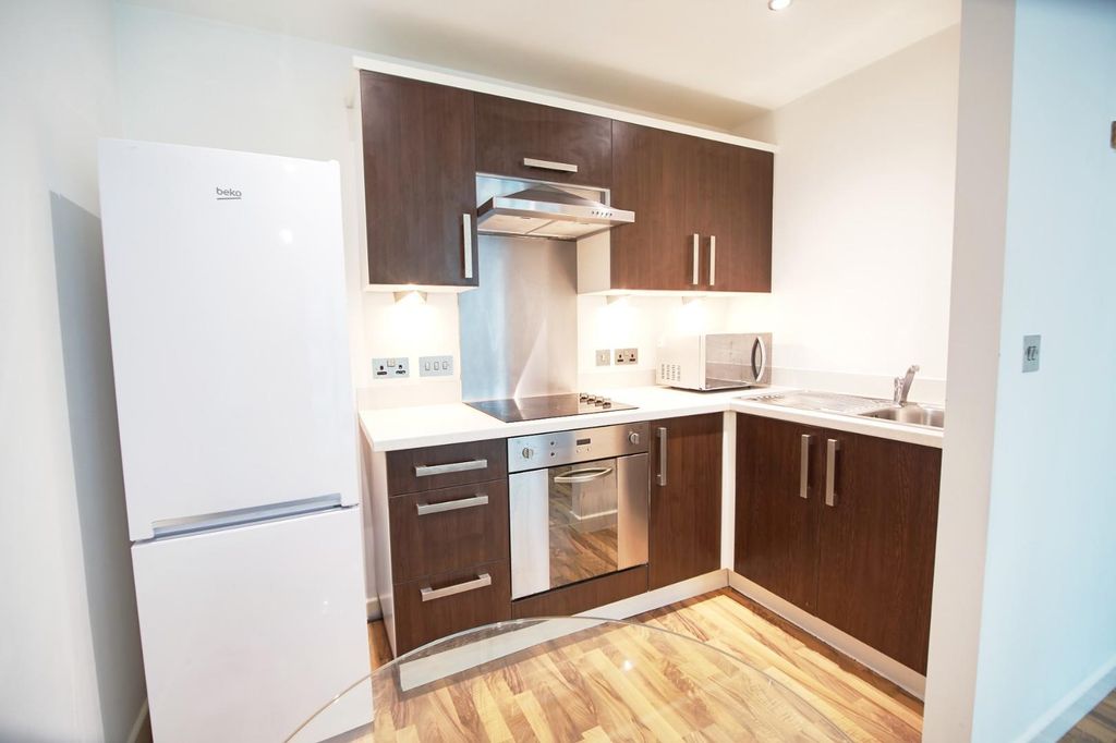 Property photo 3 of 12 Kitchen Ang1.Jpg