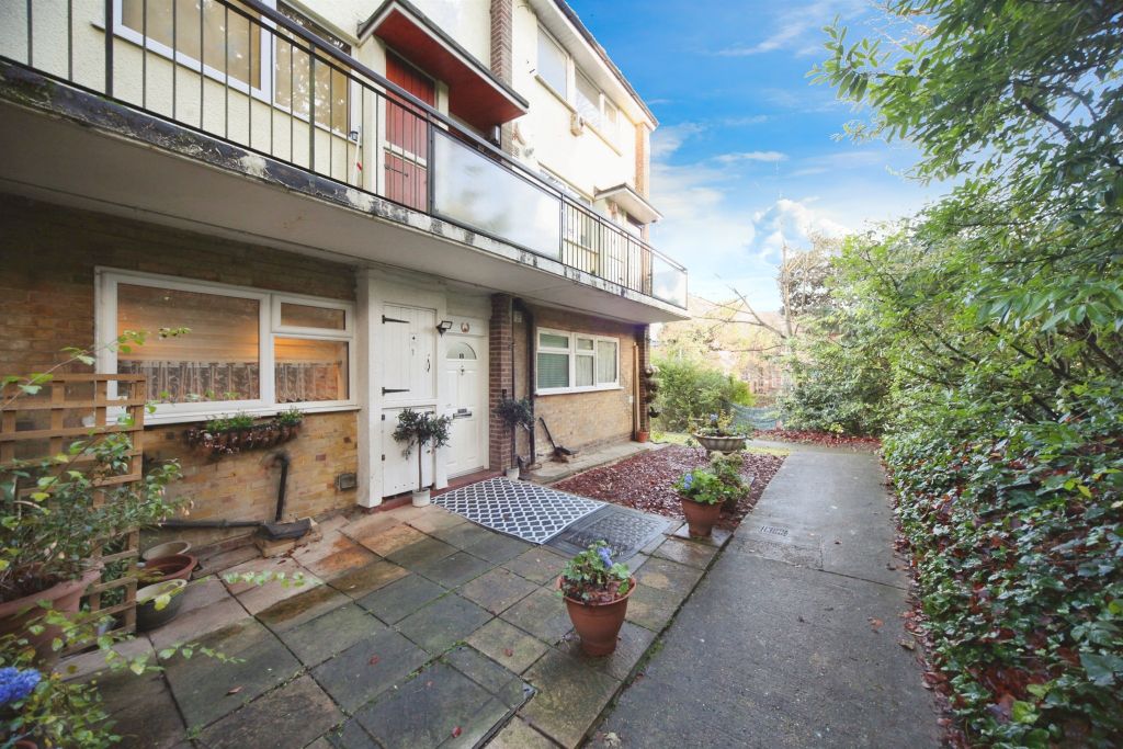 Property photo 1 of 14