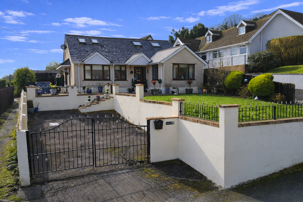 Property photo 1 of 36