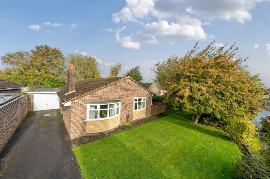 Property photo 1 of 23 1206681 (1)
