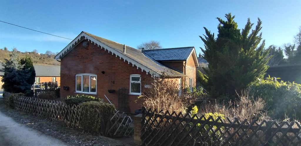 Property photo 2 of 8 20260106_105432.Jpg