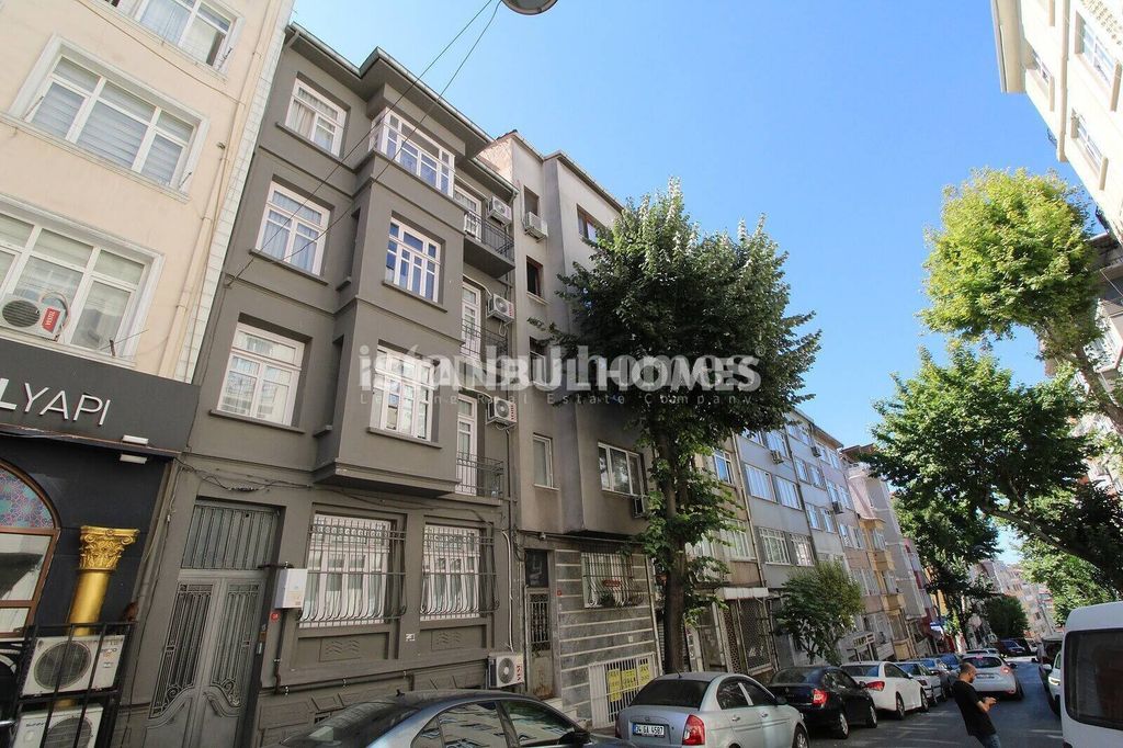 Property photo 1 of 16