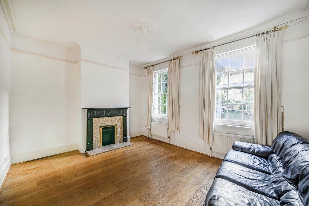 Property photo 3 of 15