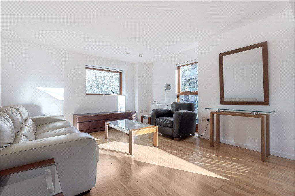 Property photo 1 of 12 Reception Room