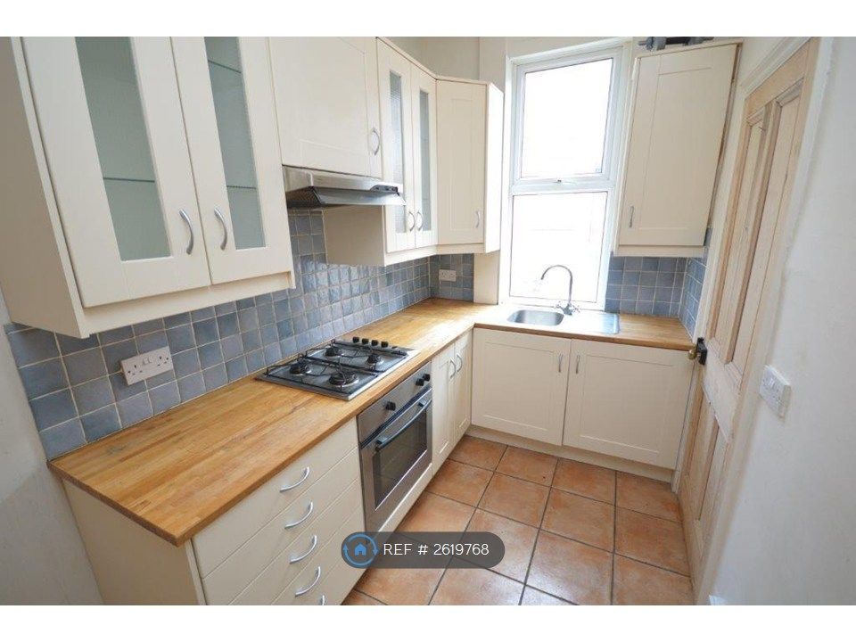 Property photo 3 of 8