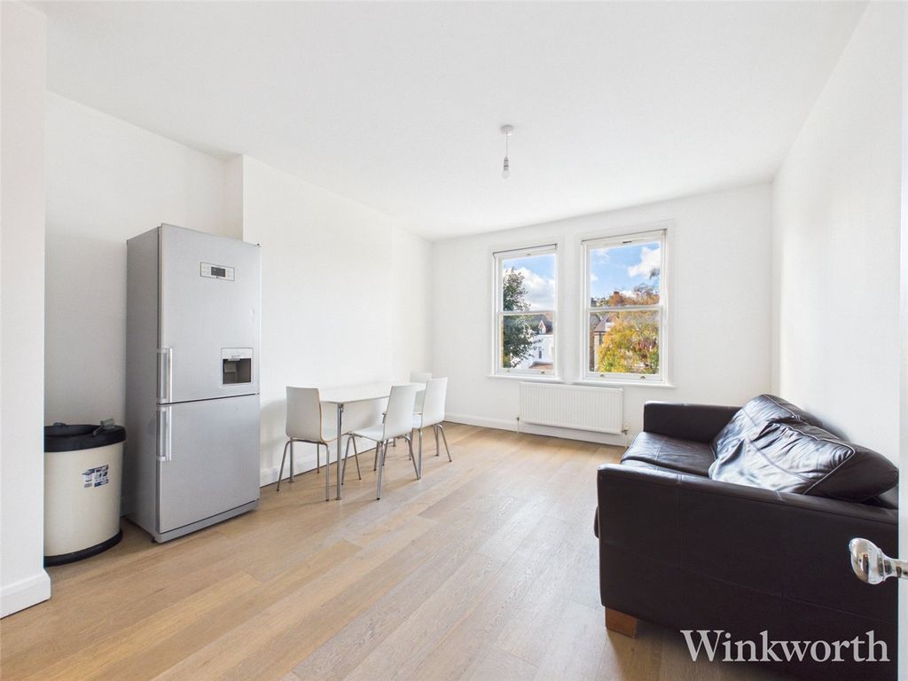 Property photo 1 of 10 Picture No. 06