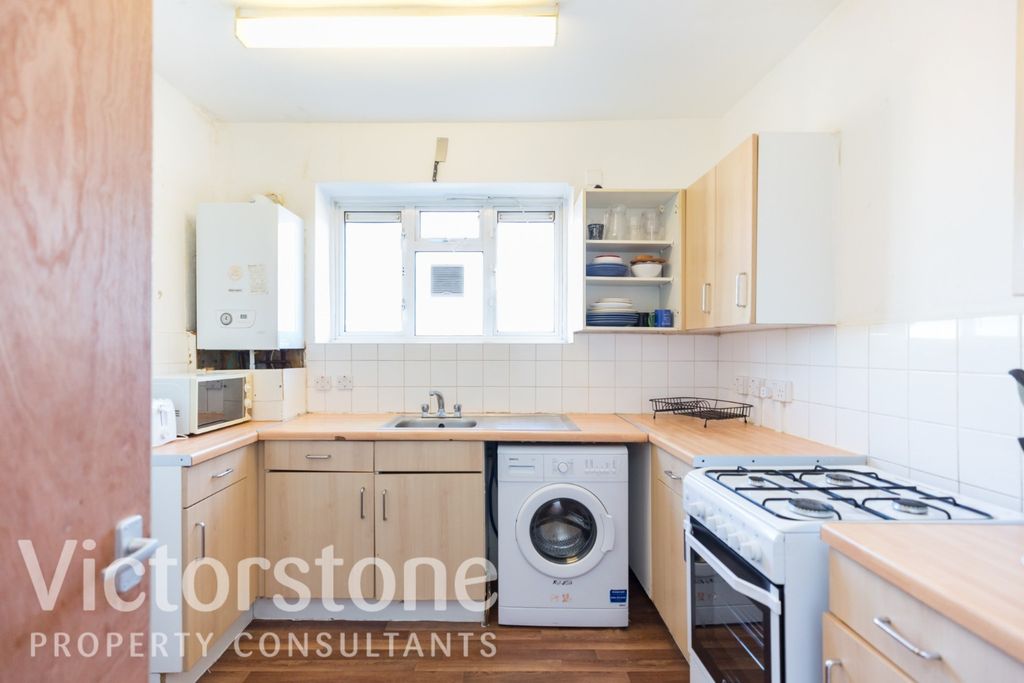 Property photo 1 of 24 1435730