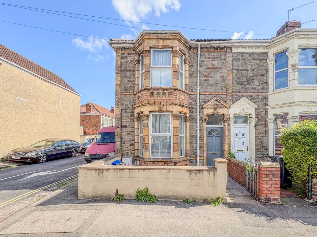 Property photo 1 of 18 5098742