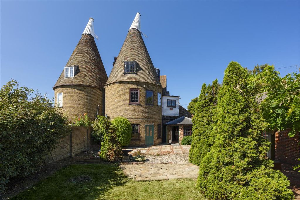 Property photo 1 of 33 Main Picture