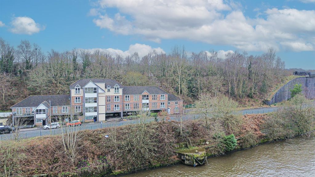 Property photo 1 of 12 Front Elevation