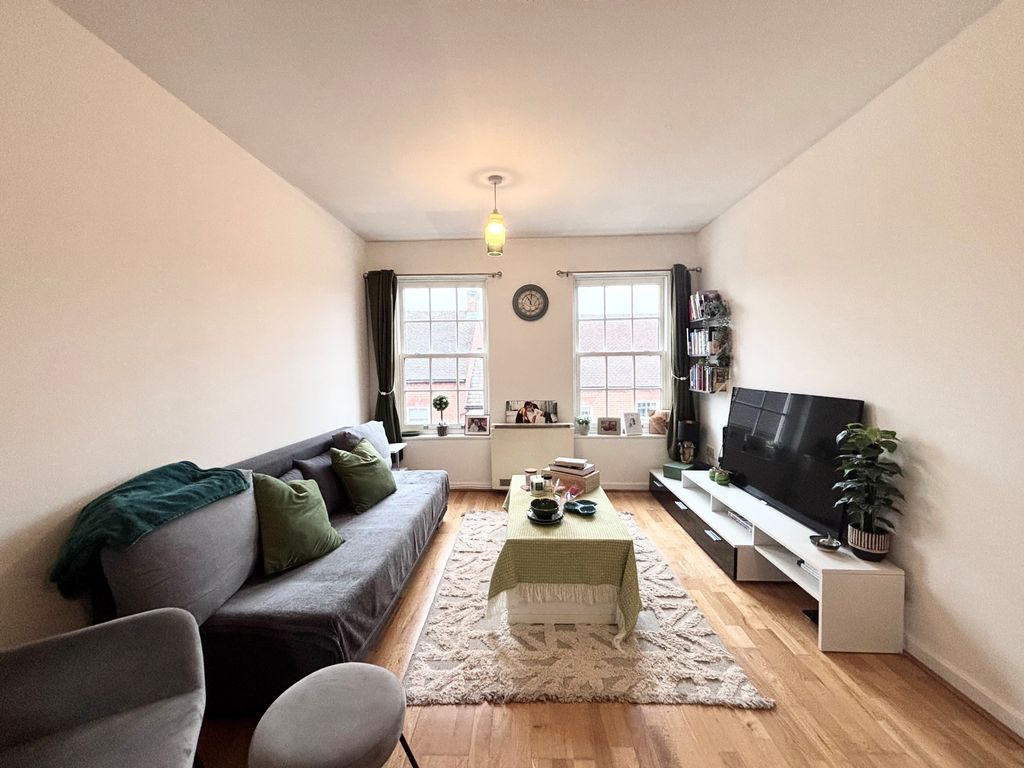 Property photo 2 of 10 Image