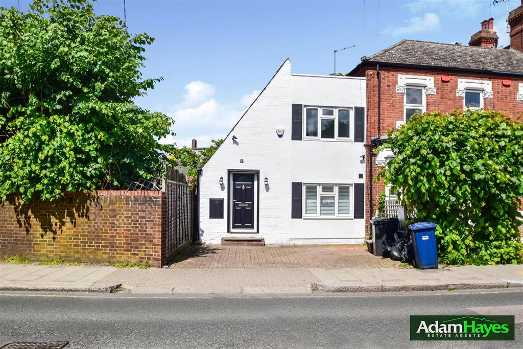 Property photo 3 of 30