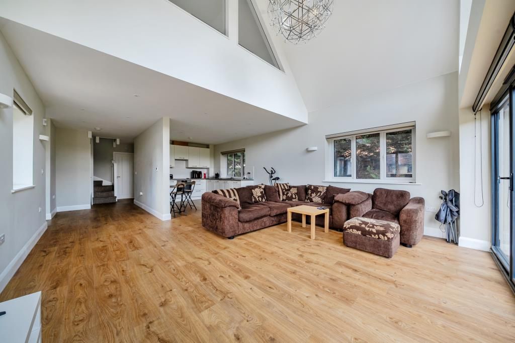 Property photo 2 of 19 Living Room