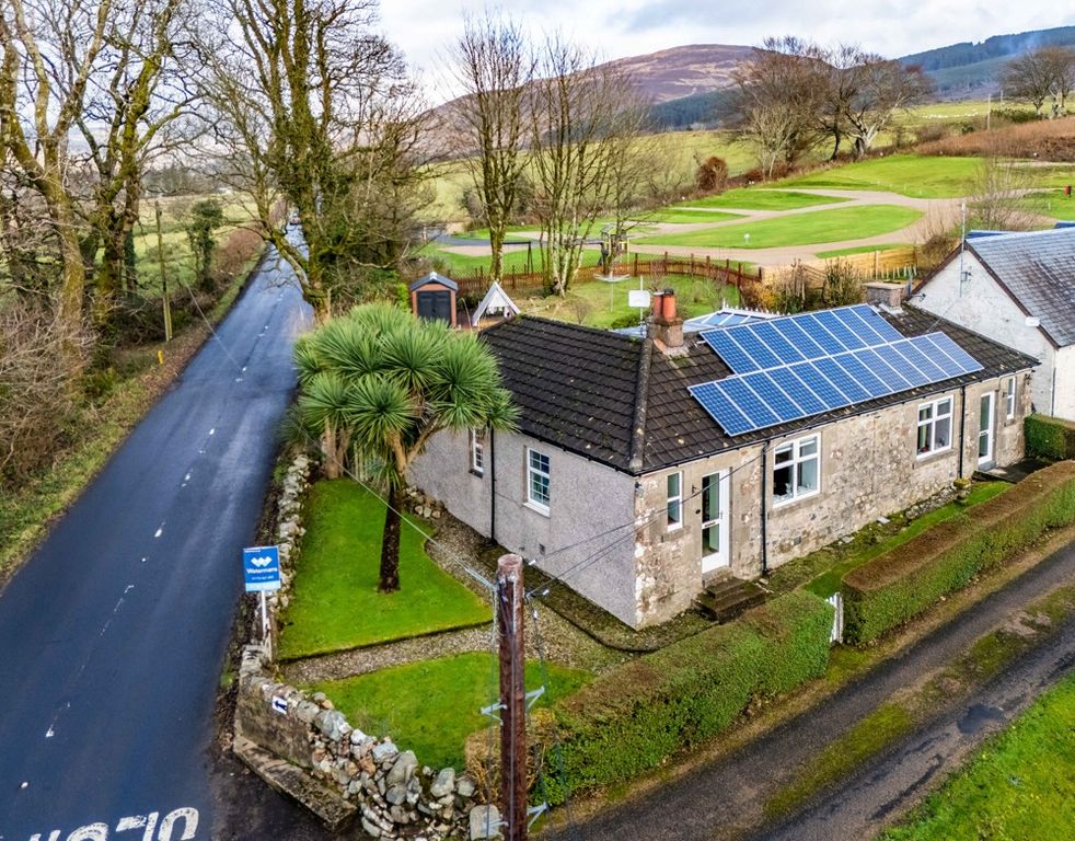 Property photo 3 of 53 3883786