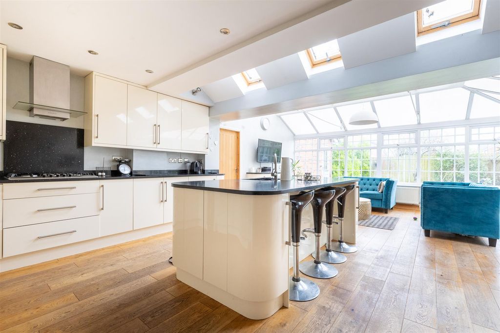 Property photo 2 of 23 38Hortonway-6.Jpg