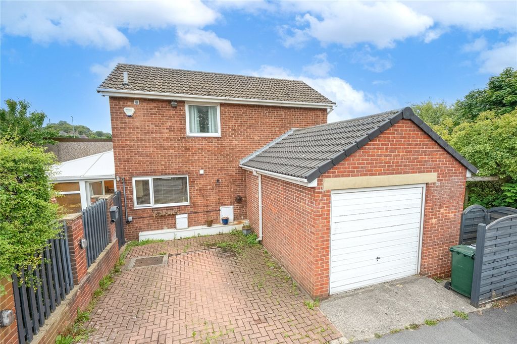 Property photo 1 of 24 Picture No. 02