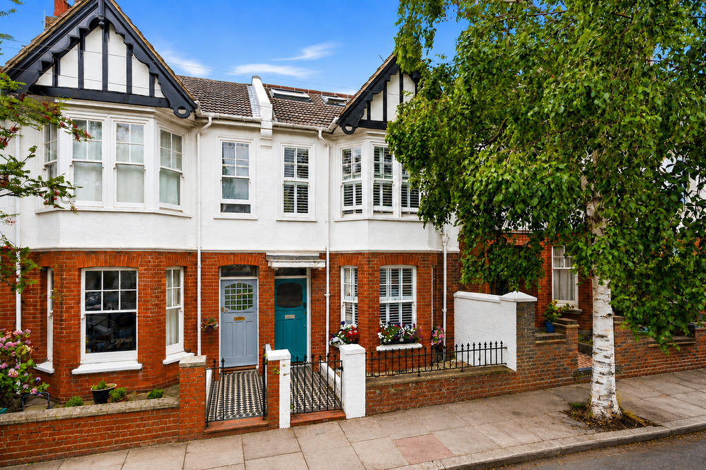 Property photo 1 of 38