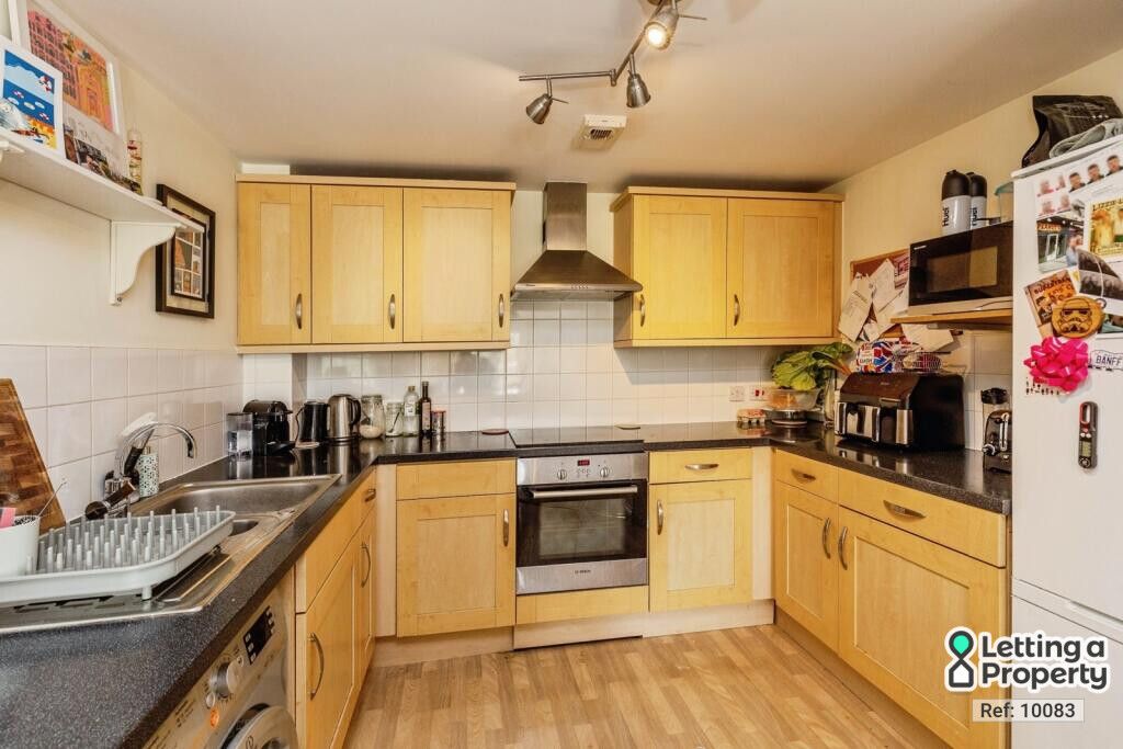 Property photo 3 of 10