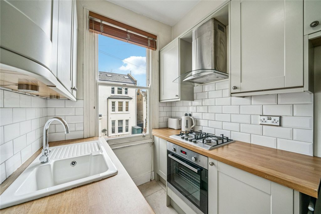 Property photo 3 of 8 Picture No. 07