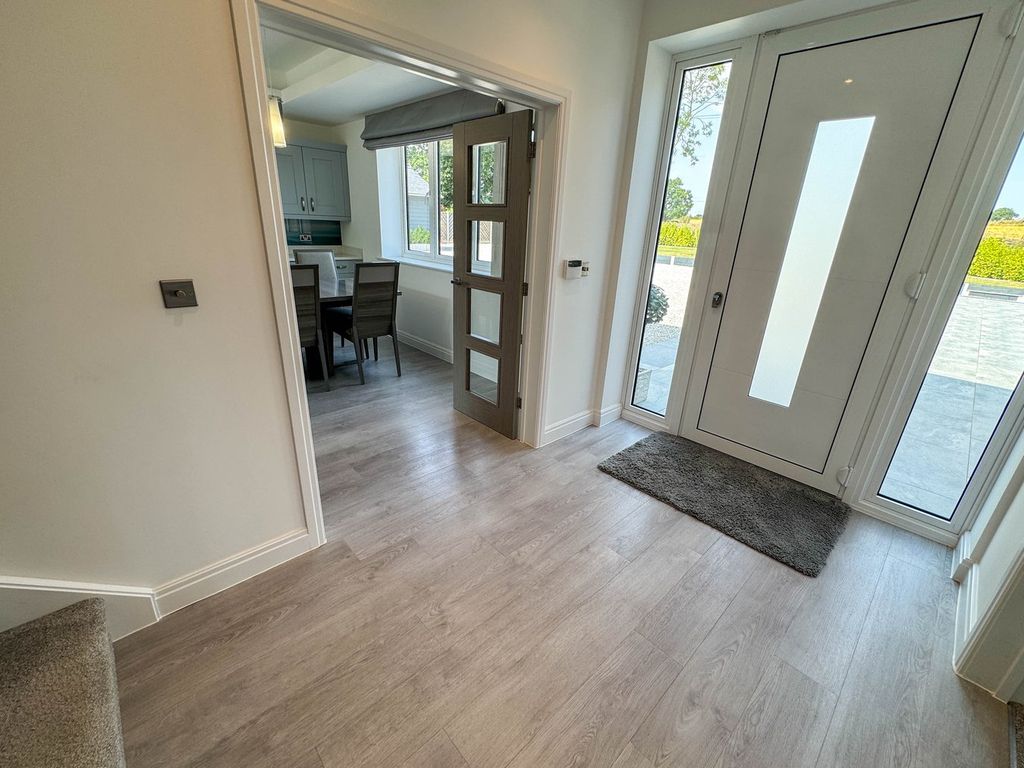 Property photo 2 of 45