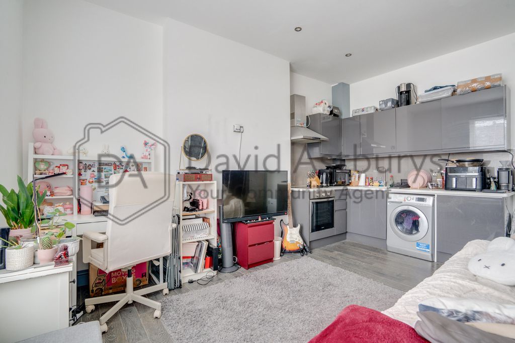 Property photo 2 of 9 Dsc02682Hdr