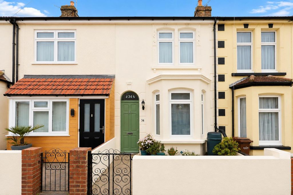 Property photo 1 of 11