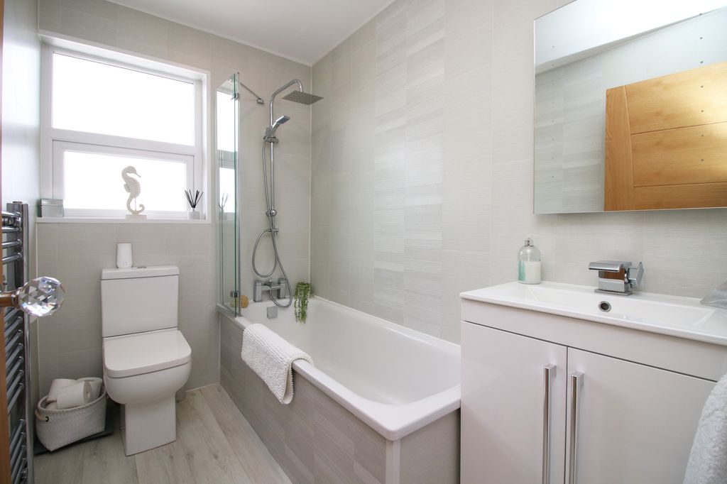 Additional image 14 of 2 bed flat for saleHardhorn Way, Poulton-Le-Fylde FY6