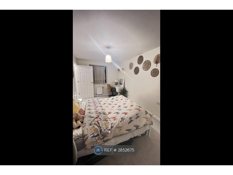 Property photo 3 of 34