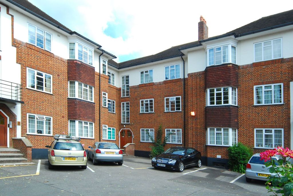 Property photo 3 of 9