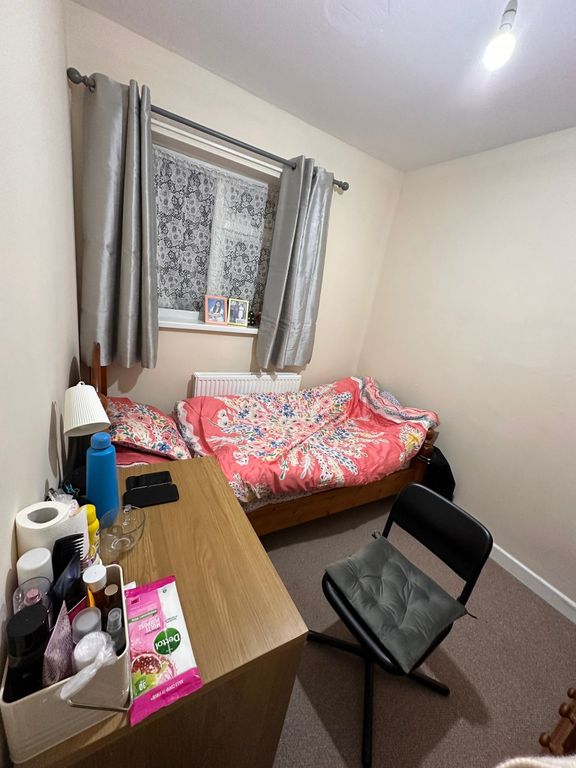 Property photo 2 of 7 1638145E-c7A7-4387-8d13-1d599Ab75Fc2