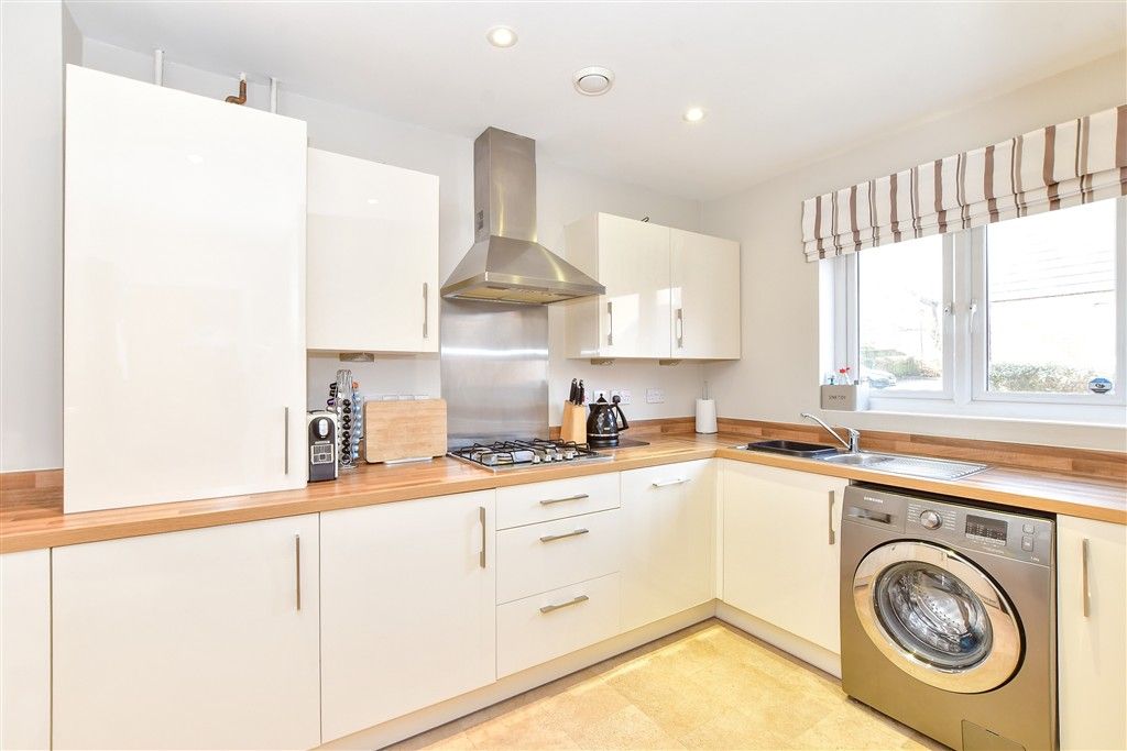 Property photo 2 of 13 Kitchen