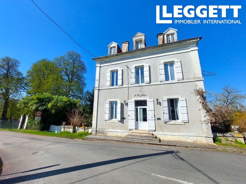 Property photo 2 of 9