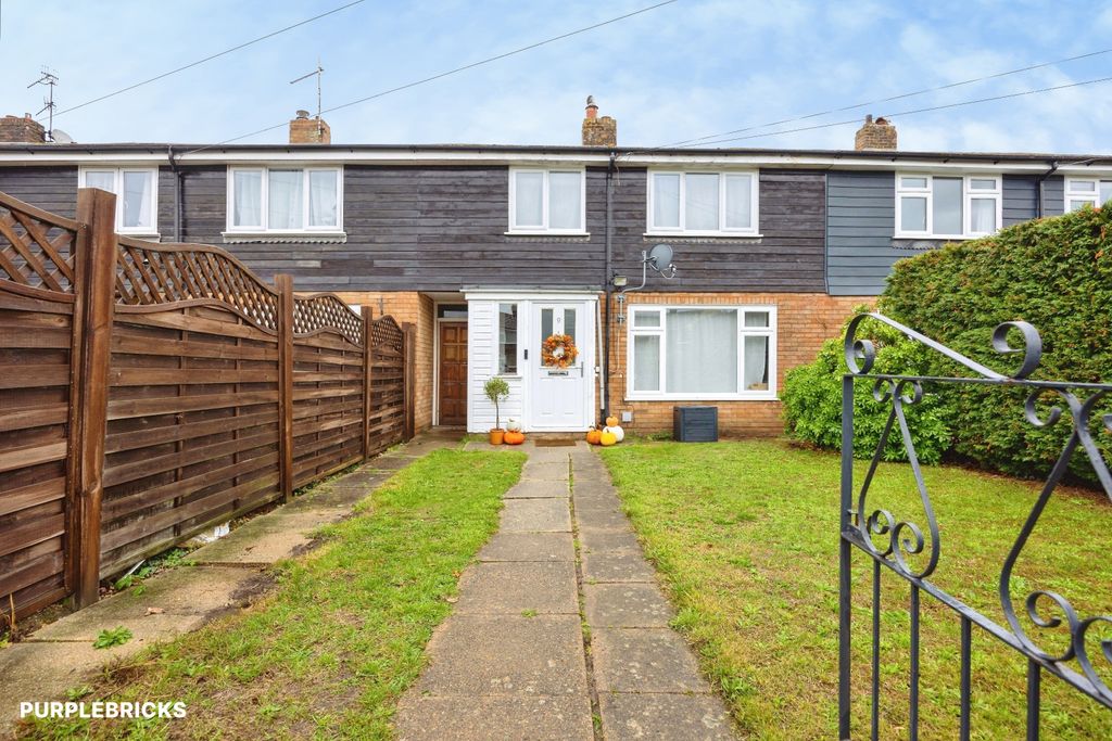 Property photo 2 of 27