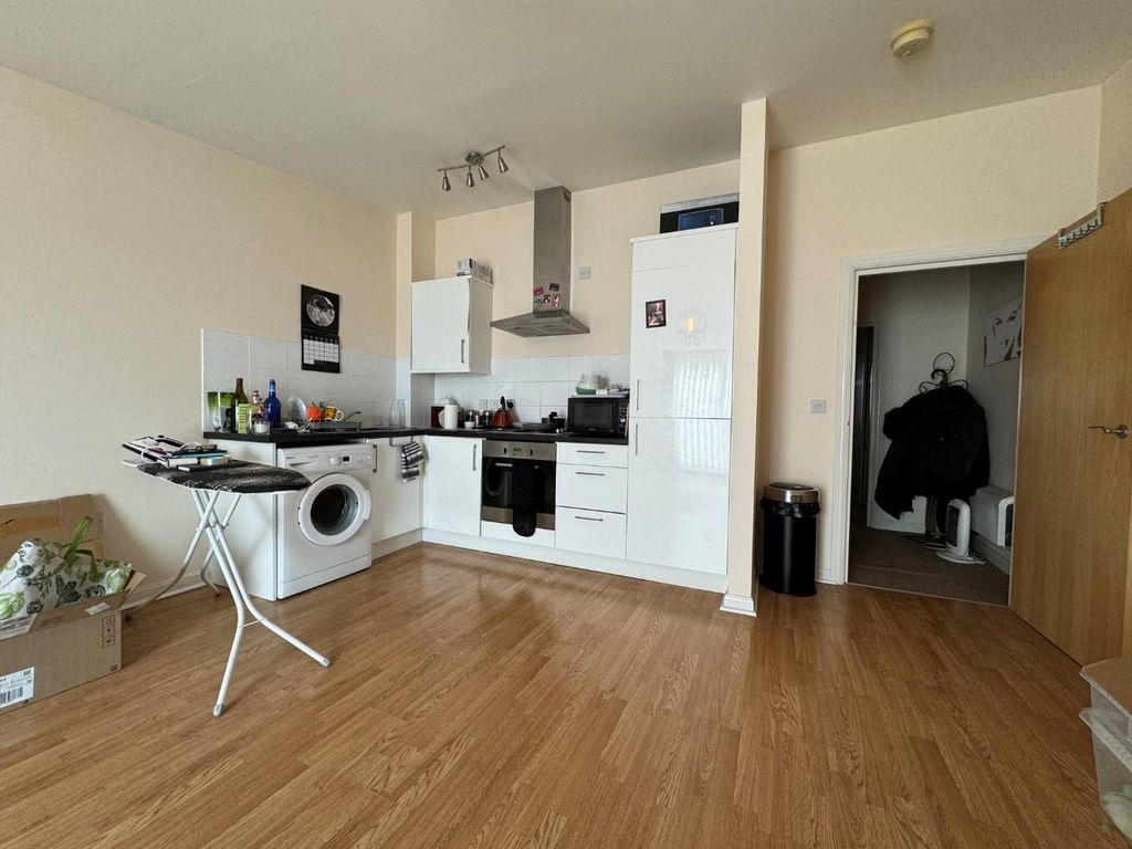 Property photo 2 of 10 1.Jpg