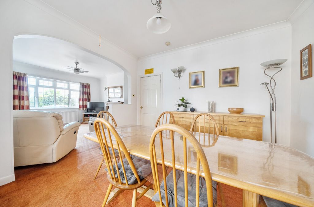 Property photo 3 of 19 1487381-7-6A4d1d3...