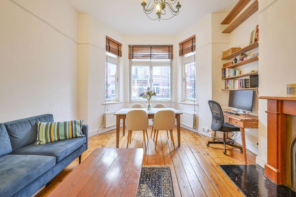 Property photo 3 of 9