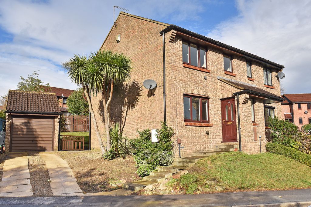 Property photo 1 of 10