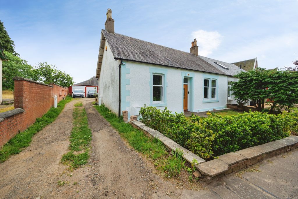 Property photo 1 of 16 6d6A0224