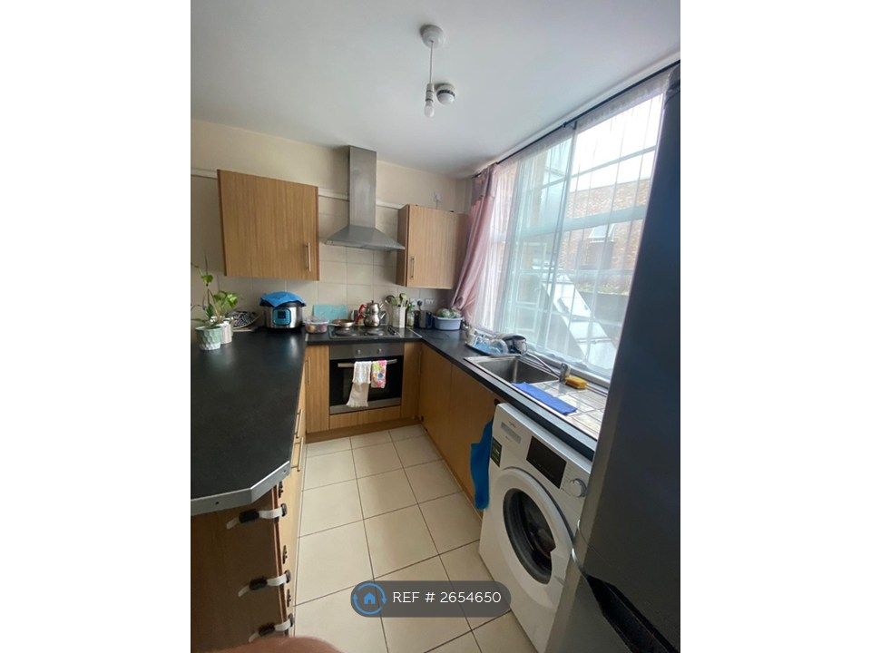 Property photo 2 of 3