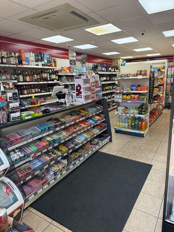 Property photo 2 of 4