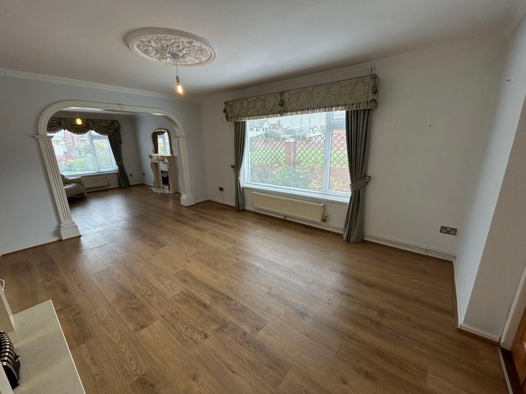 Property photo 2 of 33 Photo 34