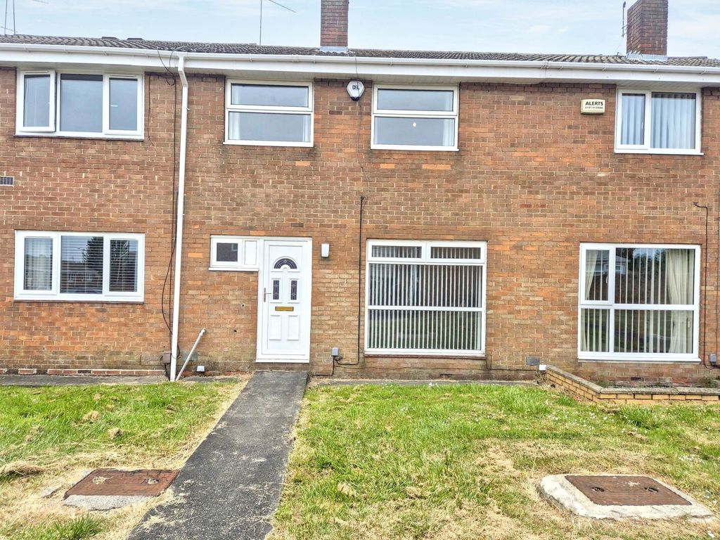 Property photo 1 of 18
